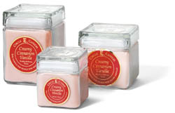 A smooth blend of vanilla infused with cinnamon.