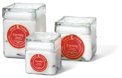 A truly masculine fragrance, with a refreshing fusion of warm exotic spices.