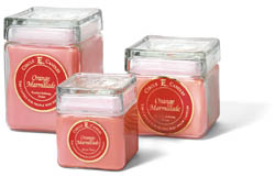 A bold blend of spicy orange & clove.