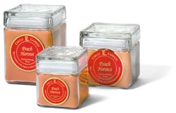A bumper crop of juicy peach fragrance fresh from the field.
