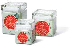Energize your mind and spirit with this refreshing fragrance.
