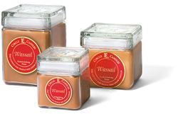 Robust blend of citrus and spice.